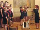náhled Pěvecký sbor zpestřil vyřazení maturantů