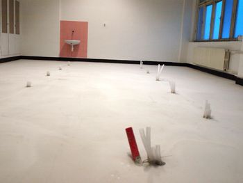 Příprava rozvodu elektřiny a úprava podlahy